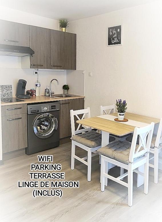 Charmant Studio Climatise 24 M2 Terrasse A 100M De La Plage Saint-Mandrier-sur-Mer Εξωτερικό φωτογραφία